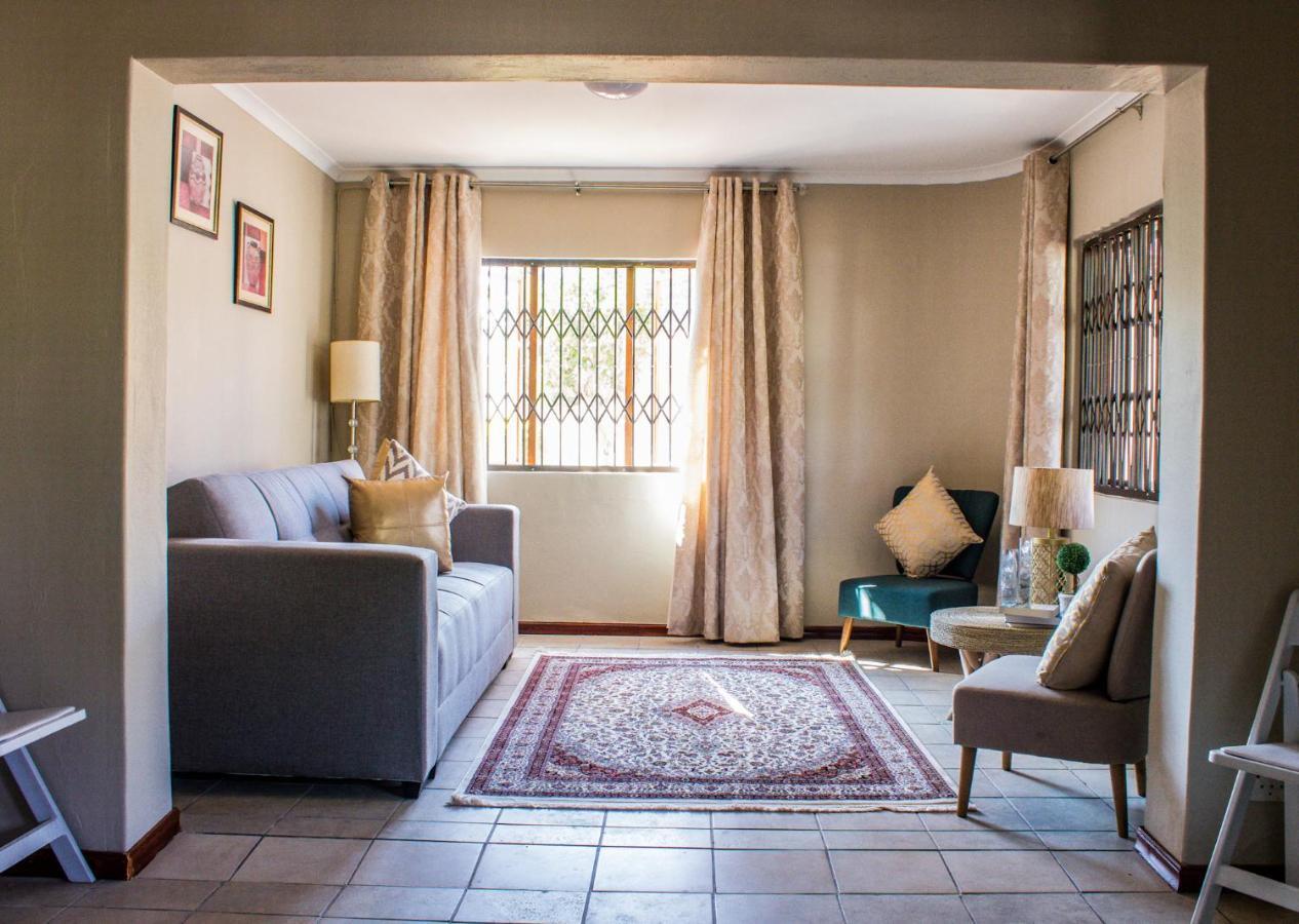 Pro Active Guest House Pretoria-Noord 外观 照片